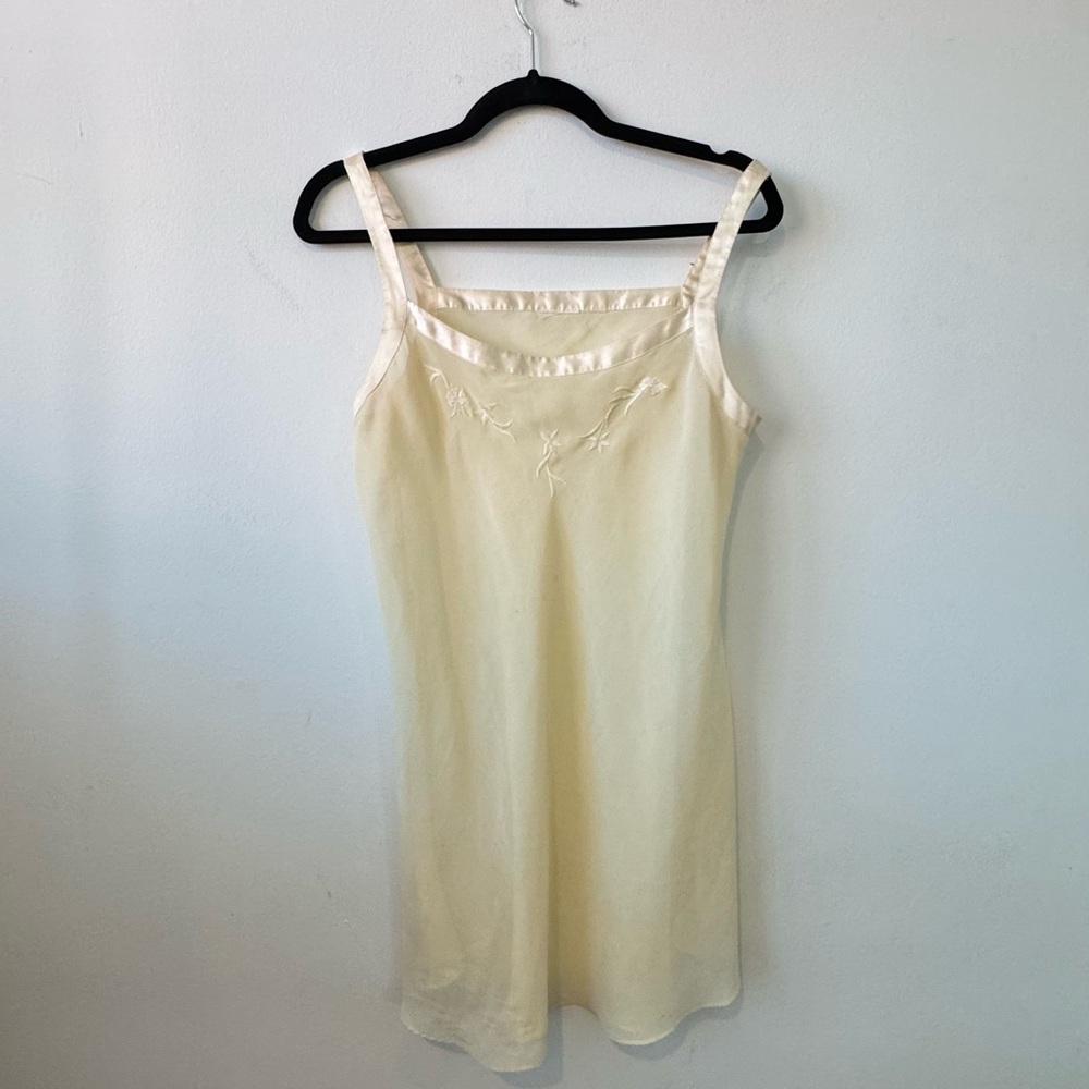 VINTAGE Elegant Flower Embroidered Cream Slip Dress SMALL